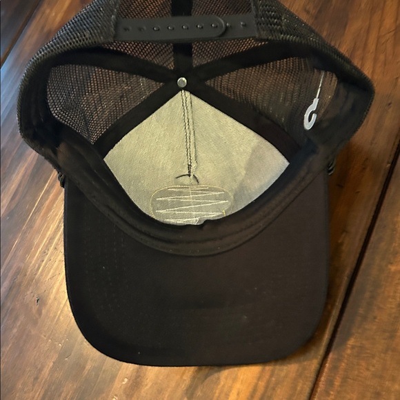 NWOT Aviator Nation Black Hat with Colorful Patch Venice Beach, CA - Picture 3 of 4